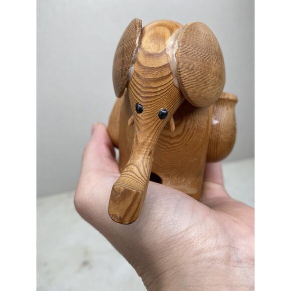 Hand Carved Wood Elephant Toothpick Holder Figurine Handpainted Maracas Trinket - Picture 6 of 11